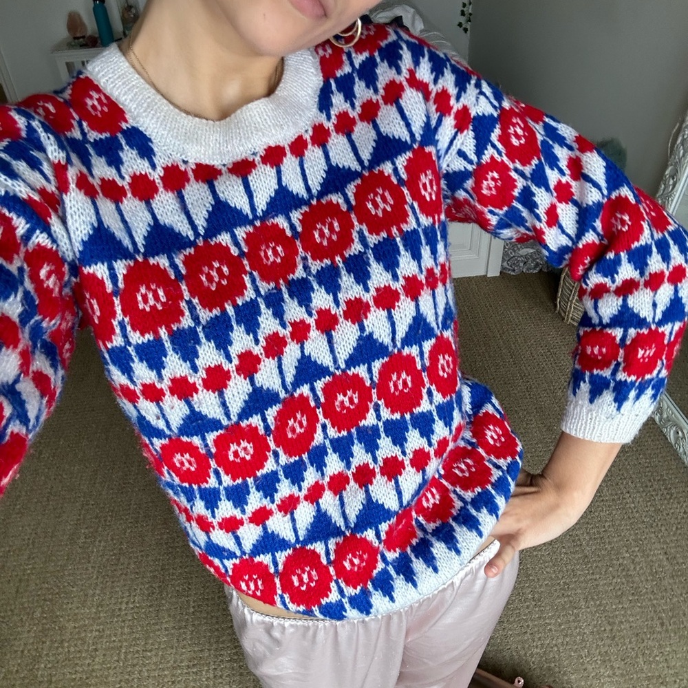 knit sweater